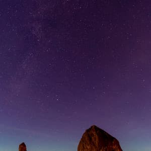 50 Melodic Water Songs: Stars in Still Waters - Coastal Sounds
