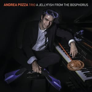 A Jellifish from the Bosphorus - Andrea Pozza