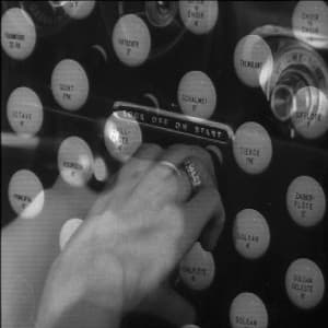 Holiday For Sampler - Giuseppe Ielasi