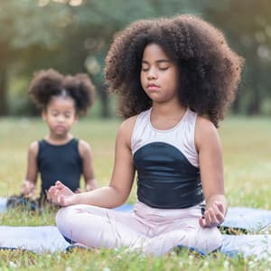 Peaceful Retreat: Gentle Beats to Soothe Your Soul - Horror Music Collection