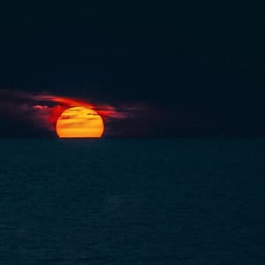 50 Ocean Melodies: Midnight Ocean Serenity - Ocean Waves For Sleep