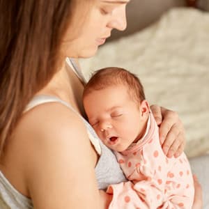 Moonlit Baby Lullaby Tender Embrace - Baby Music Solitude