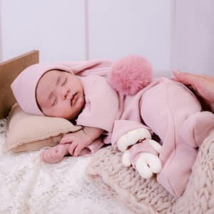 Lofi Babywaves: Calming Tones for Sweet Slumber - Lofis