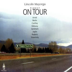 Pianist On Tour - Lincoln Mayorga