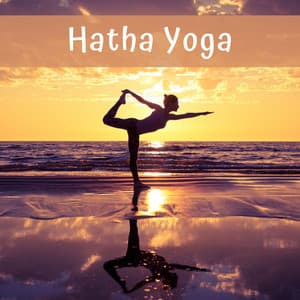 Hatha Yoga: Relaxing Indian Music, Subtle Droning of the Tanpura, Nature Sounds - Amazing Yoga Sounds