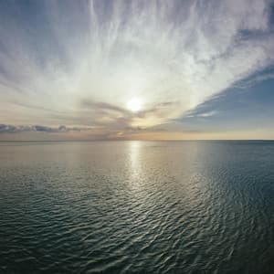 10 Waves: Peaceful Waters - Coastal Sounds