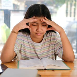 Rainy Delight: Deep Concentration with Binaural Bliss - Supernatural Brainwave Power