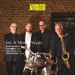 Live at Museo Piaggio - Scott Hamilton