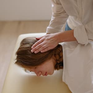 Calm Melodies for Massage Therapy - Cheerful Vibes