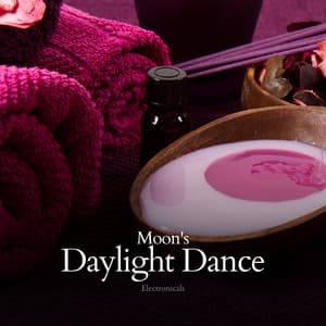Moon's Daylight Dance - Spa & Spa