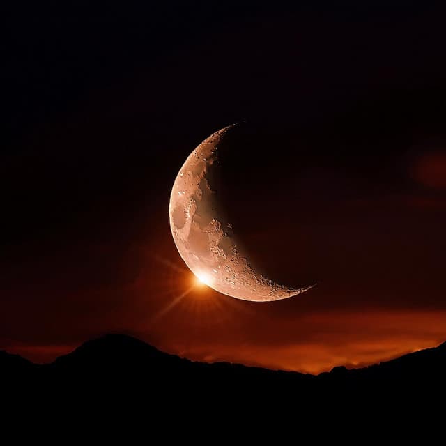 Melodías Nocturnas Tranquilas: Música Para Dormir En Relajación - Drones Congelados