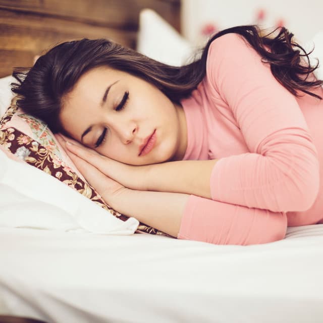 Chill Music Sleepscape: Midnight Serenades - Silent Night Music