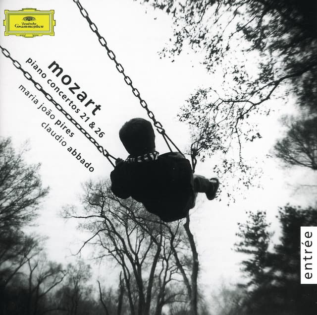 Mozart: Piano Concertos Nos.21 K.467 & 26 K.537 - Wolfgang Amadeus Mozart
