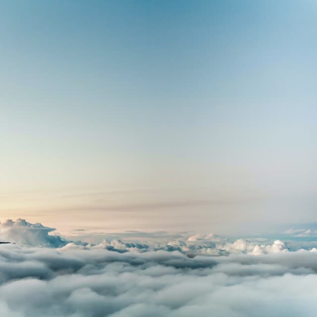 50 White Noise Sounds For Sleeping: Whispers - White Noise